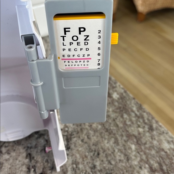 Mattel Barbie Ambulance Vehicle Play set Care Clinic Lights Sound Hospital - Picture 16 of 17